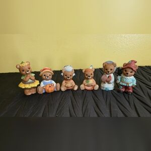 Homco Harvest Bear Figurines Set